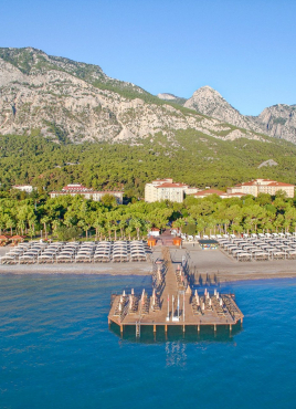 AKKA Antedon Hotel 5*