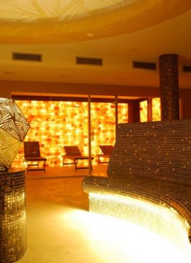 Нова година във Върнячка баня - 3 нощувки в хотел Fontana **** - със собствен транспорт