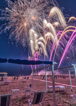 Нова година 2026 в Лара, Анталия с автобус от Варна - 4 нощувки