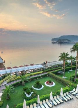 GOLDEN LOTUS HOTEL