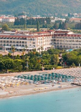 LOCEANICA BEACH RESORT