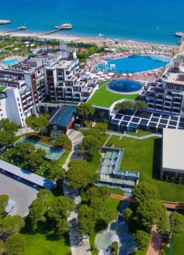 SELECTUM LUXURY RESORT