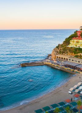 SENZA GARDEN HOLIDAY CLUB