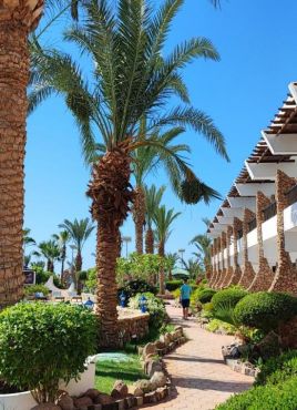 TURQUOISE BEACH HOTEL