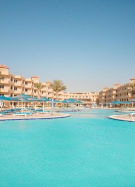 AMWAJ BEACH CLUB ABU SOMA