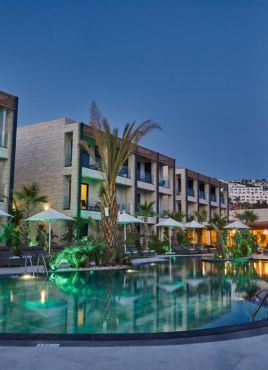 RAMMOS HOTEL