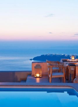 GOLD SUITES SANTORINI