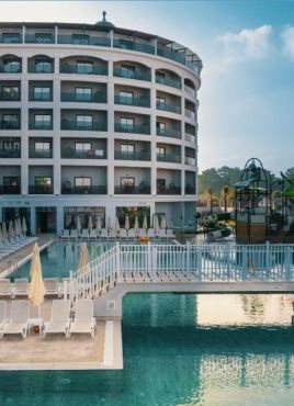 SIDE MOON PALACE HOTEL