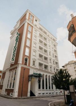 MARTINESS HOTEL
