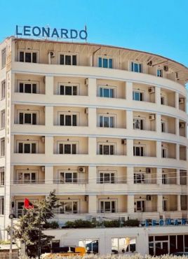 HOTEL LEONARDO