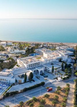 ONE RESORT PREMIUM