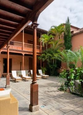 LA QUINTA ROJA