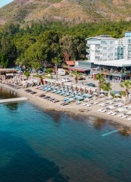 CLASS UNIQUE BEACH HOTEL