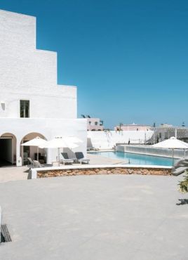 OMIROS HOTEL