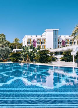ESPLANADE BOUTIQUE HOTEL
