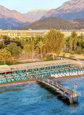 CRYSTAL DE LUXE RESORT & SPA