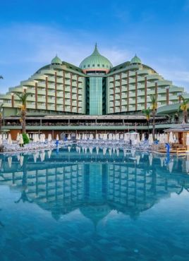 DELPHIN PALACE DELUXE