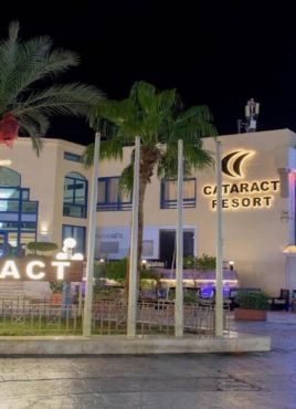 Cataract Resort
