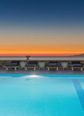 Epavlis Hotel
