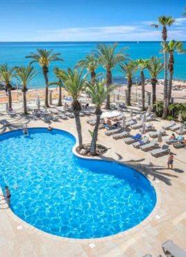 Caprici Beach Hotel & Spa